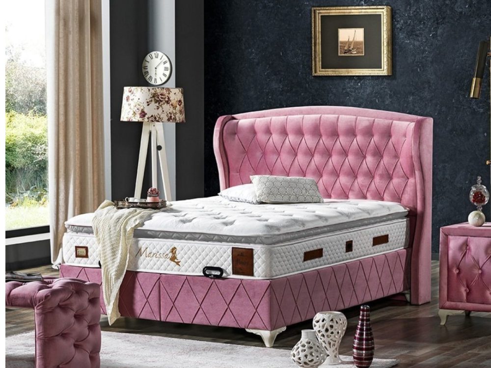 MERY מיטה זוגית עם ארגז מצאים דגם