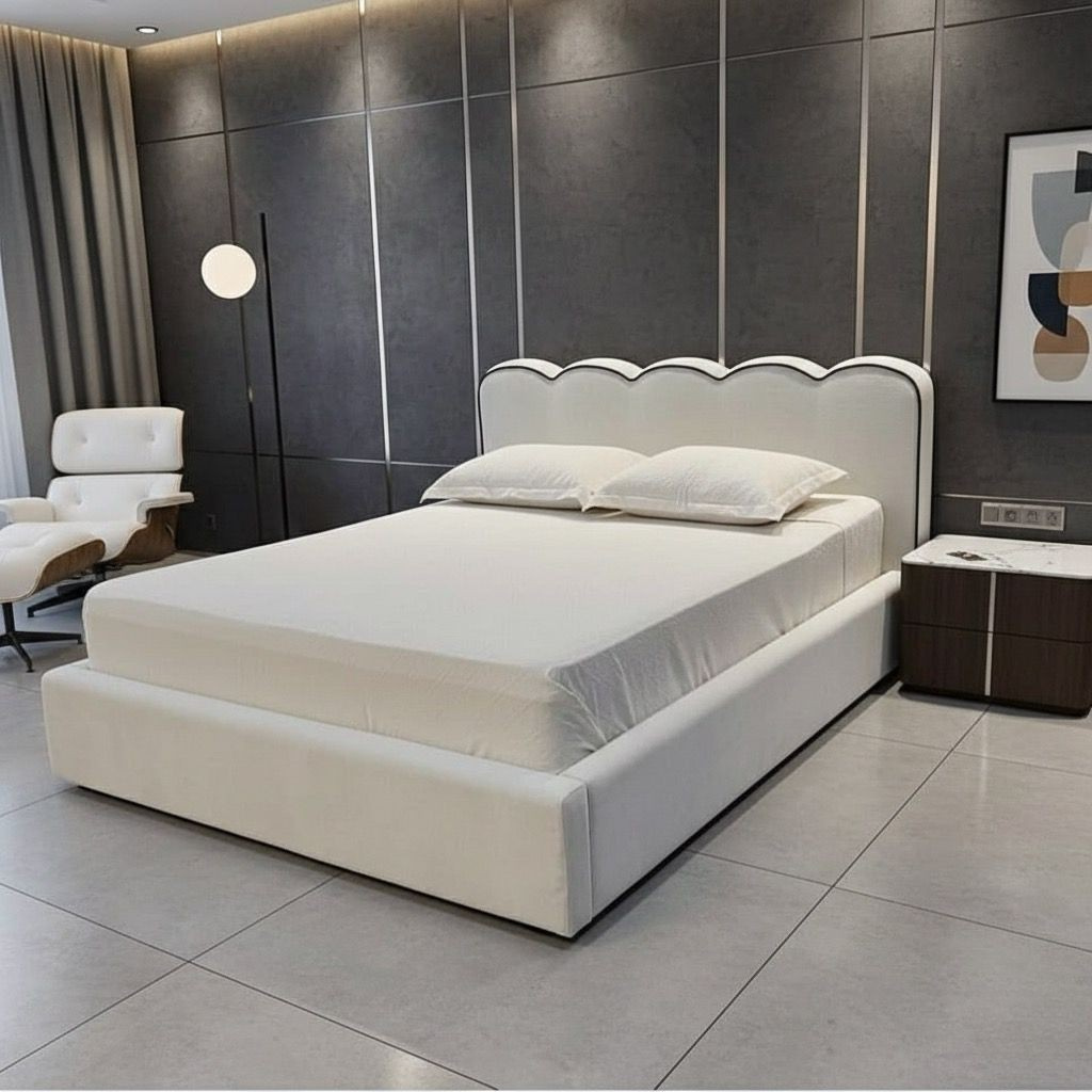 Односпальная кровать с мягкой обивкой - модель Dior